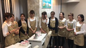 研修所 | 朝礼風景 | 高品質で安いネイルサロンABCネイル 研修所