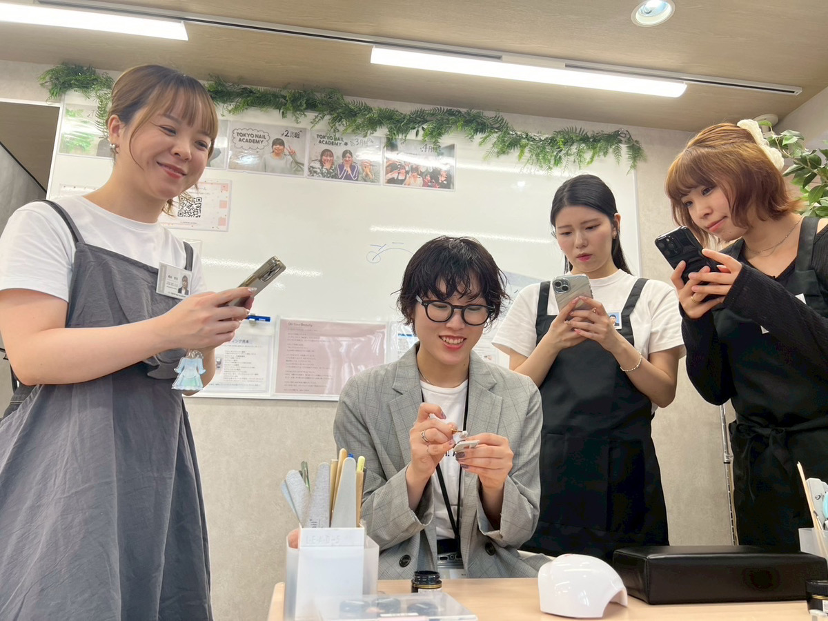 ネイリスト求人 | ネイリストの求人情報公式サイト | ABCネイル 銀座・新宿・池袋