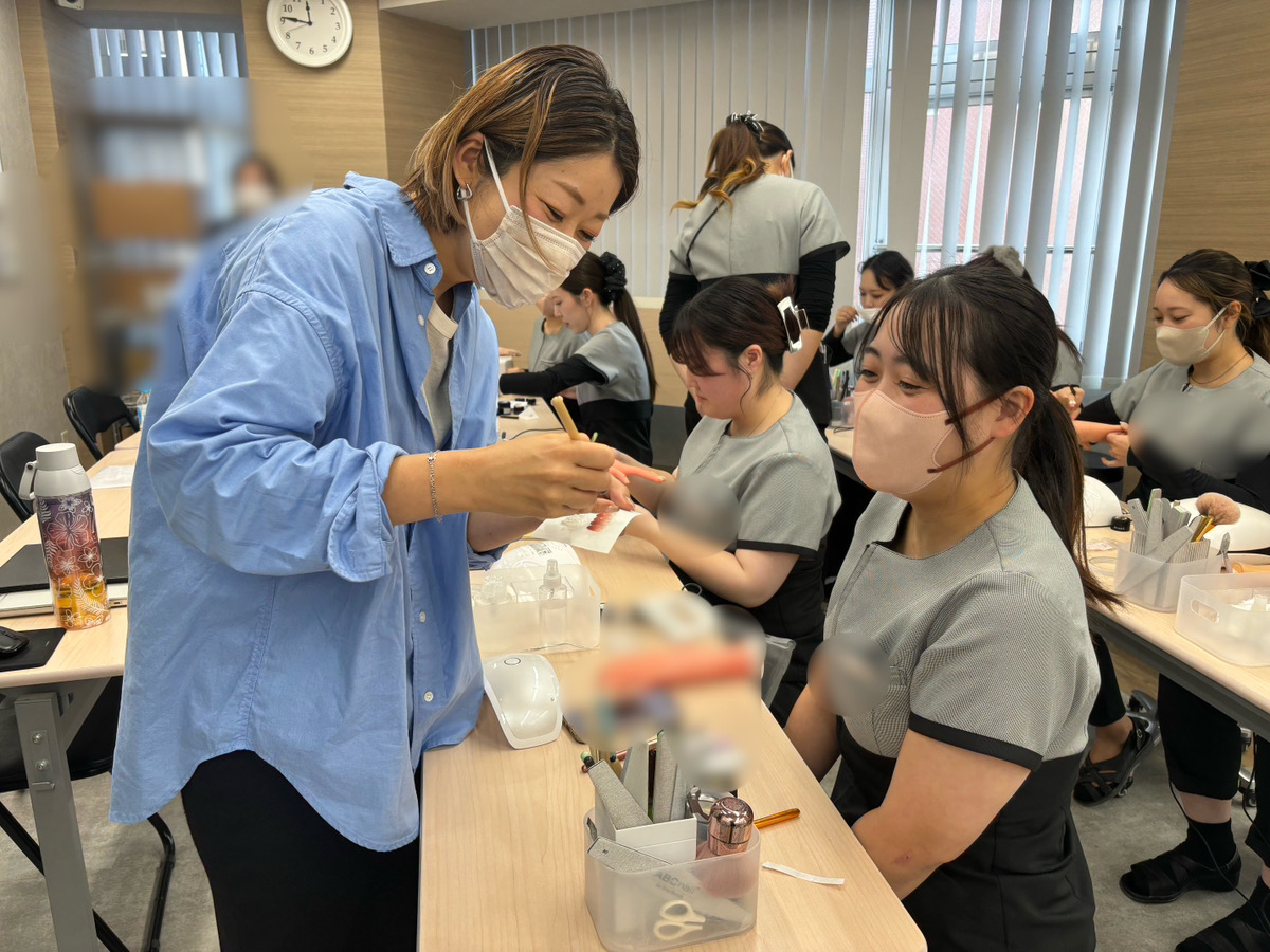 ネイリスト求人 | ネイリストの求人情報公式サイト | ABCネイル 銀座・新宿・池袋