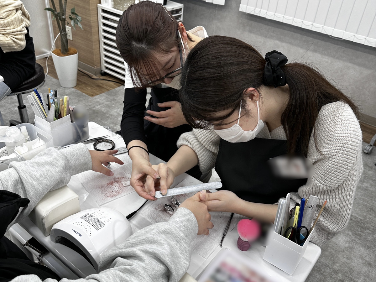 ネイリスト求人 | ネイリストの求人情報公式サイト | ABCネイル 銀座・新宿・池袋